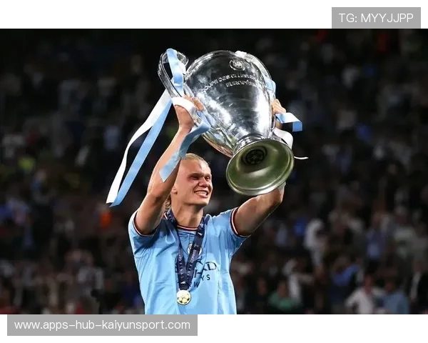 哈兰德粉丝送奇怪礼物，他当场懵住